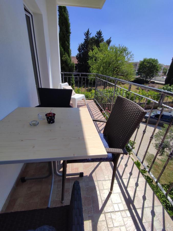 PUY Three Lions Apartment מראה חיצוני תמונה